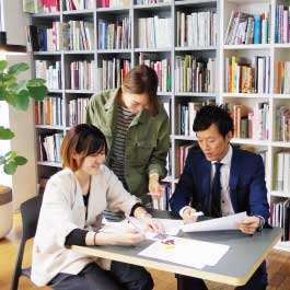 大伸社コミュニケーションデザイン